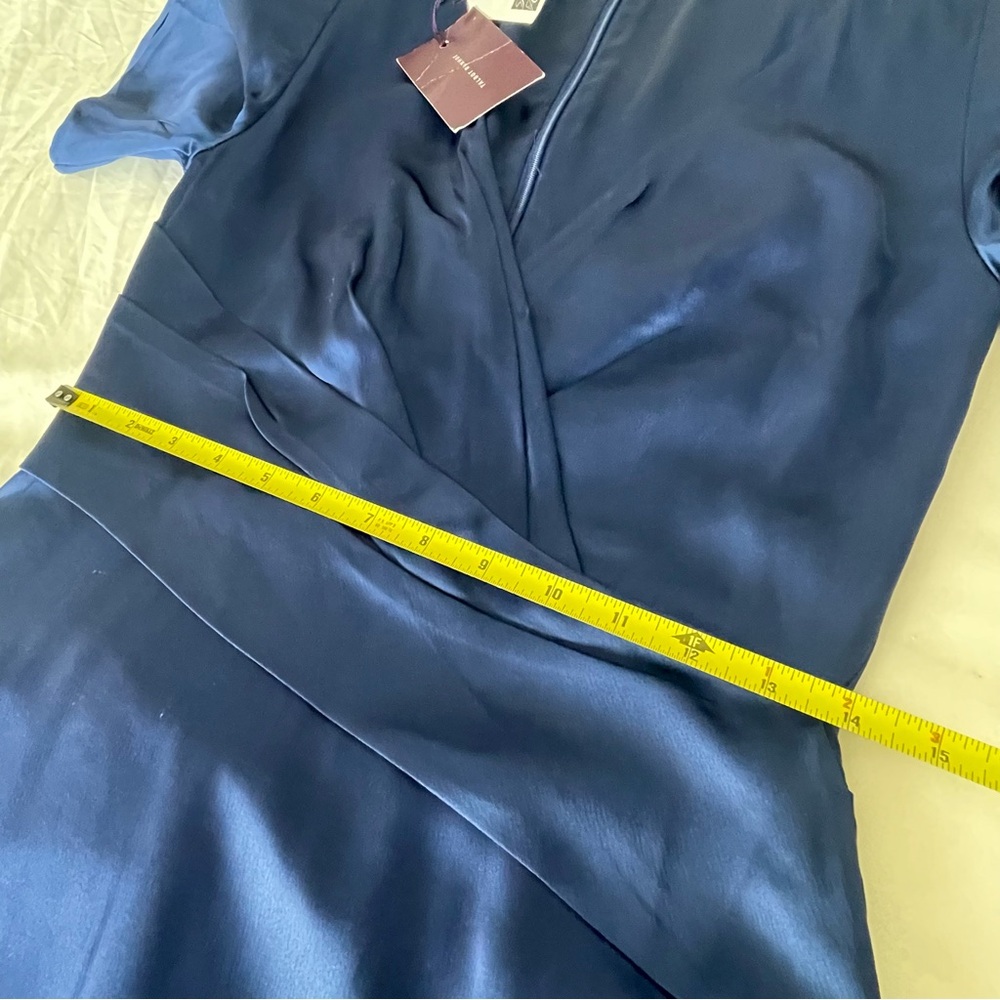 TALBOT‎ RUNHOF Tulip-Sleeve Satin Gown - Picture 11 of 16